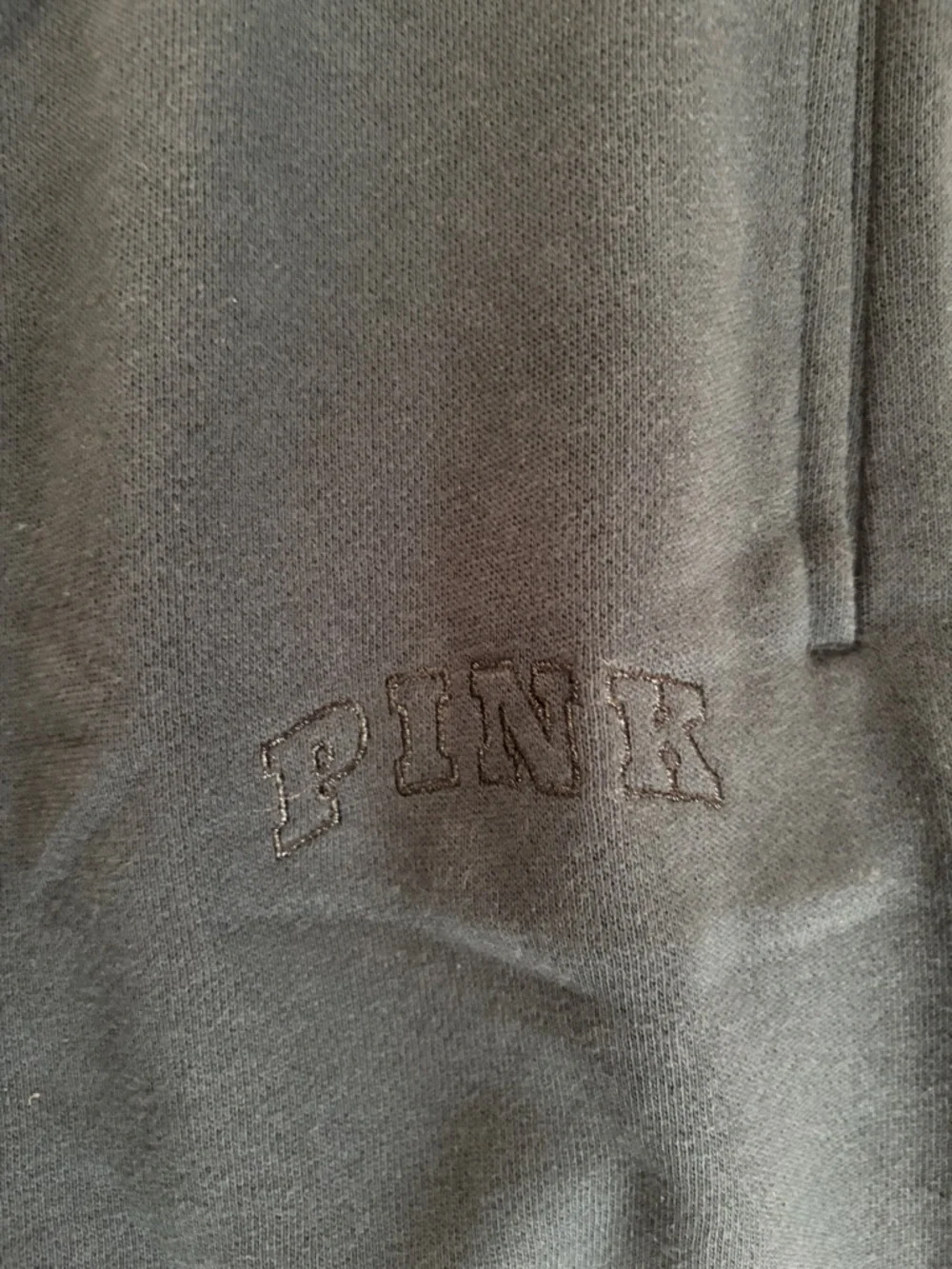 VS Pink relaxed fit Dark Green Sweatpants - Picture 4 of 4